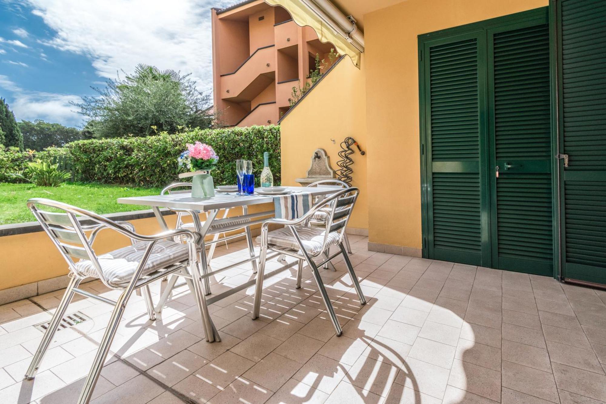 Elegante Appartamento Con Piscina - Wi-Fi & Box Privato Σαν Ρέμο Εξωτερικό φωτογραφία